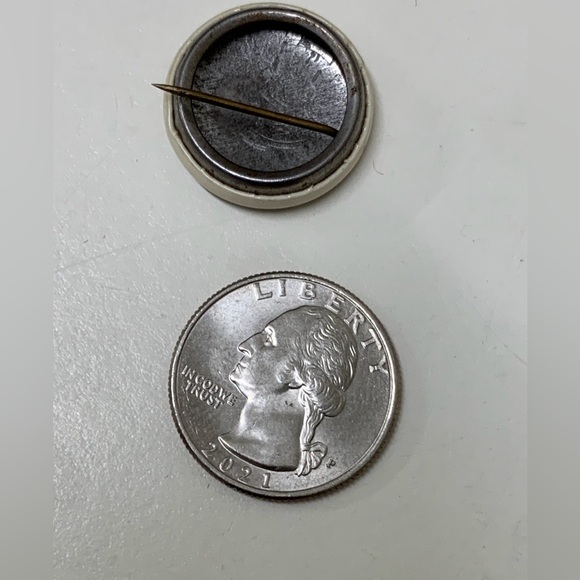 1940s Vtg GRIT Newspaper Authorized Salesman Pinback Button Badge Antique Brooch - Picture 6 of 10